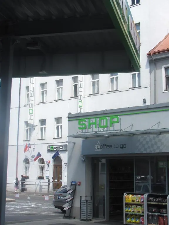 Drunken Monkey Hostel Prague